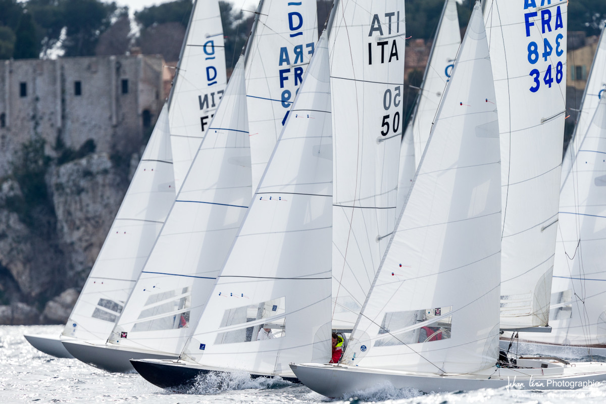 Dragon fleet starts sailing at International Extra Cup Dragon Winter Series regatta.