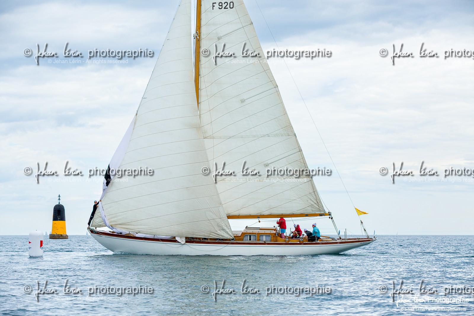 Les Dames de St Tropez