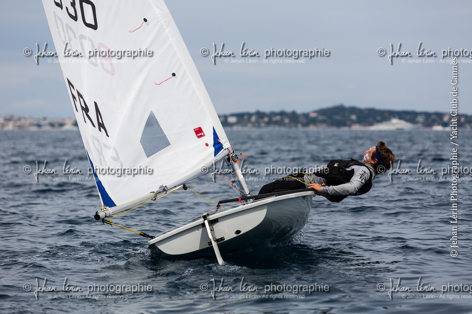 entrainement-laser-radial_louise-cervera_matisse-pacaud_ycc_cannes_jl_5d3_02-06-2016-0358.jpg