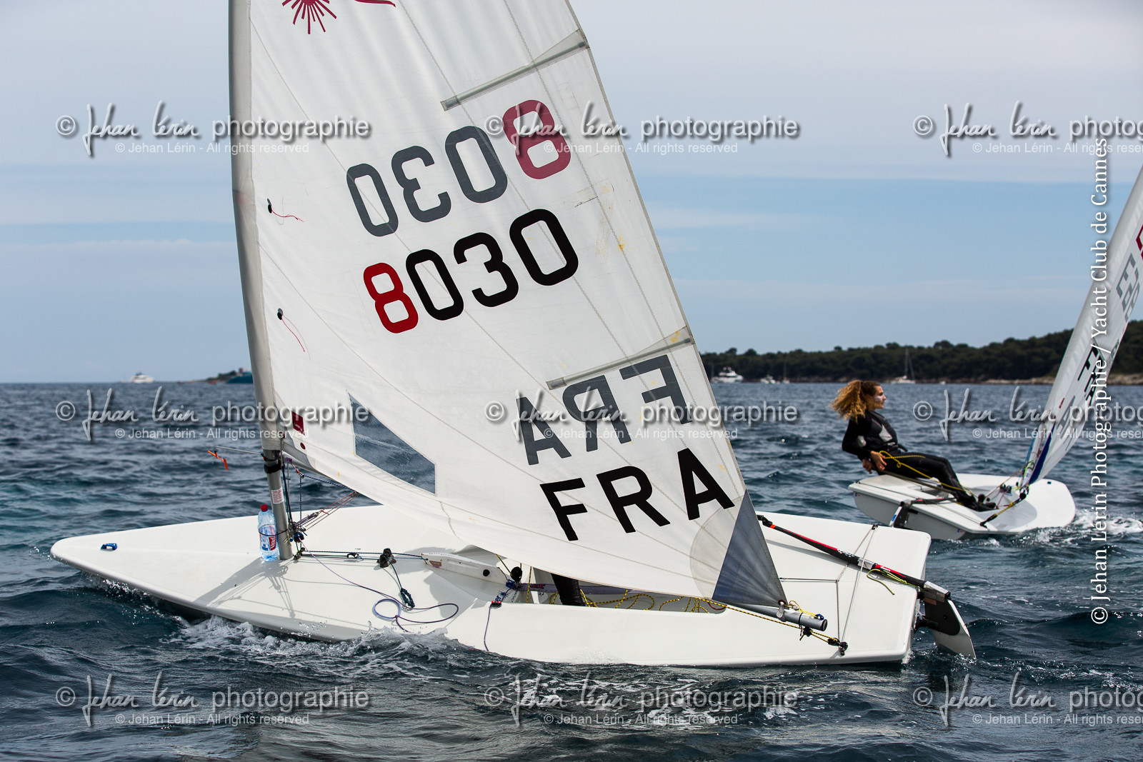entrainement-laser-radial_louise-cervera_matisse-pacaud_ycc_cannes_jl_5d3_02-06-2016-0335.jpg