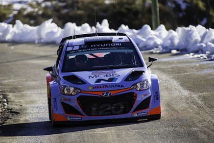 neuville_rallye-montecarlo-2015_ss13_col-de-braus_alpes-maritimes_france_25-01-2015-6953.jpg