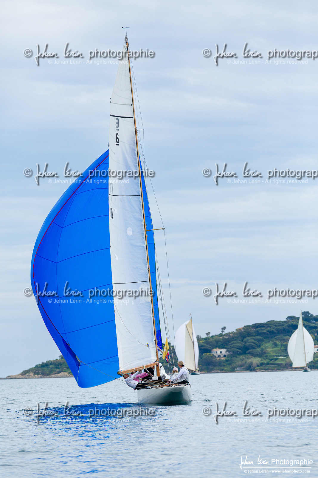 Les Dames de St Tropez