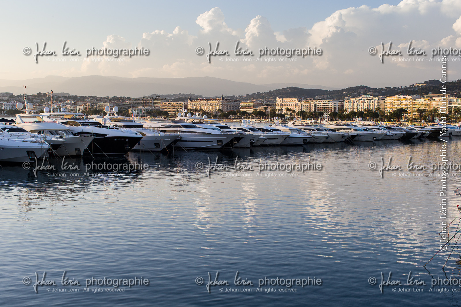 Flying Phantom_JL-0432.jpg