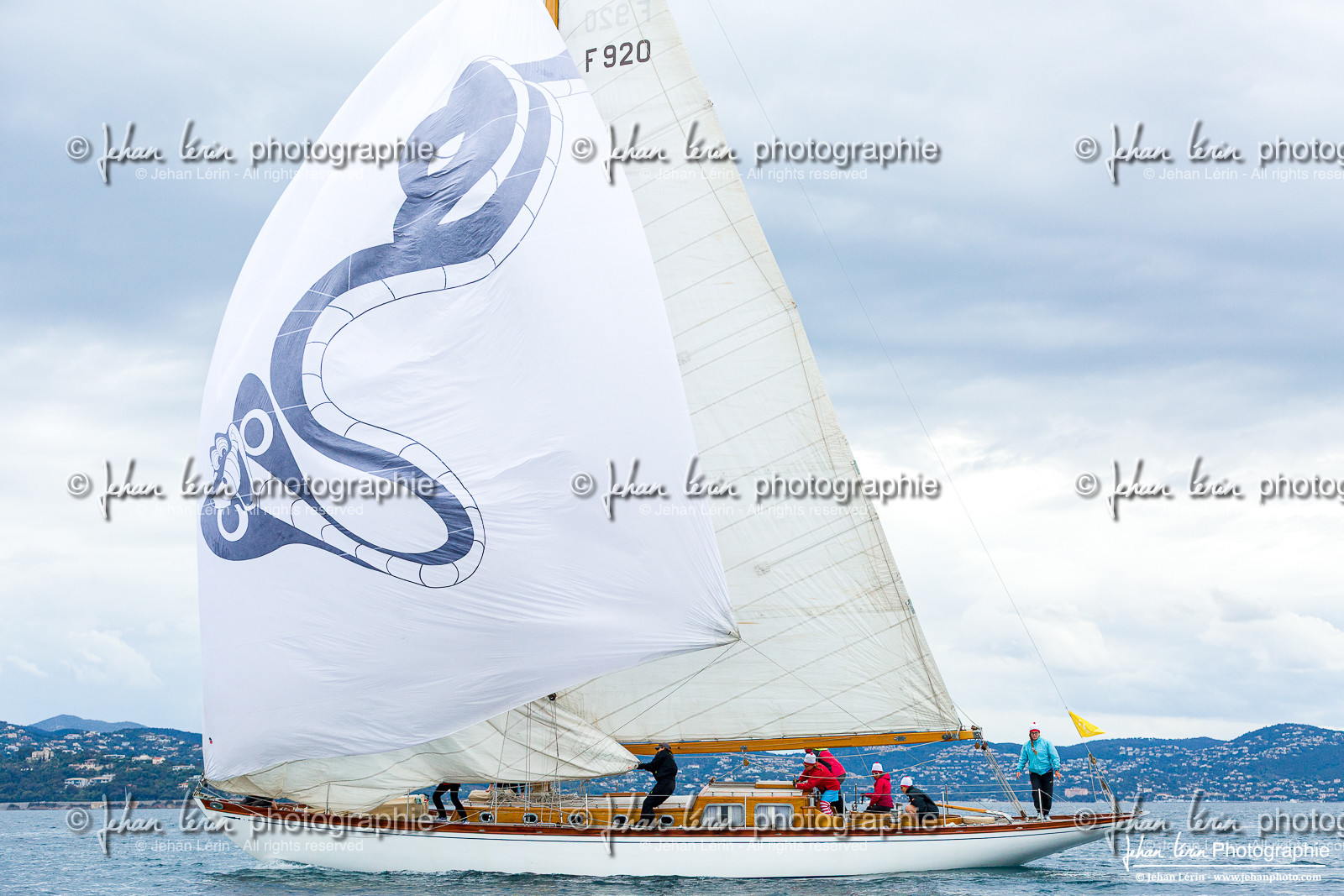 Les Dames de St Tropez