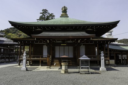 zentsuji_temple-75_shikoku_japon_07-04_2014-1025.jpg
