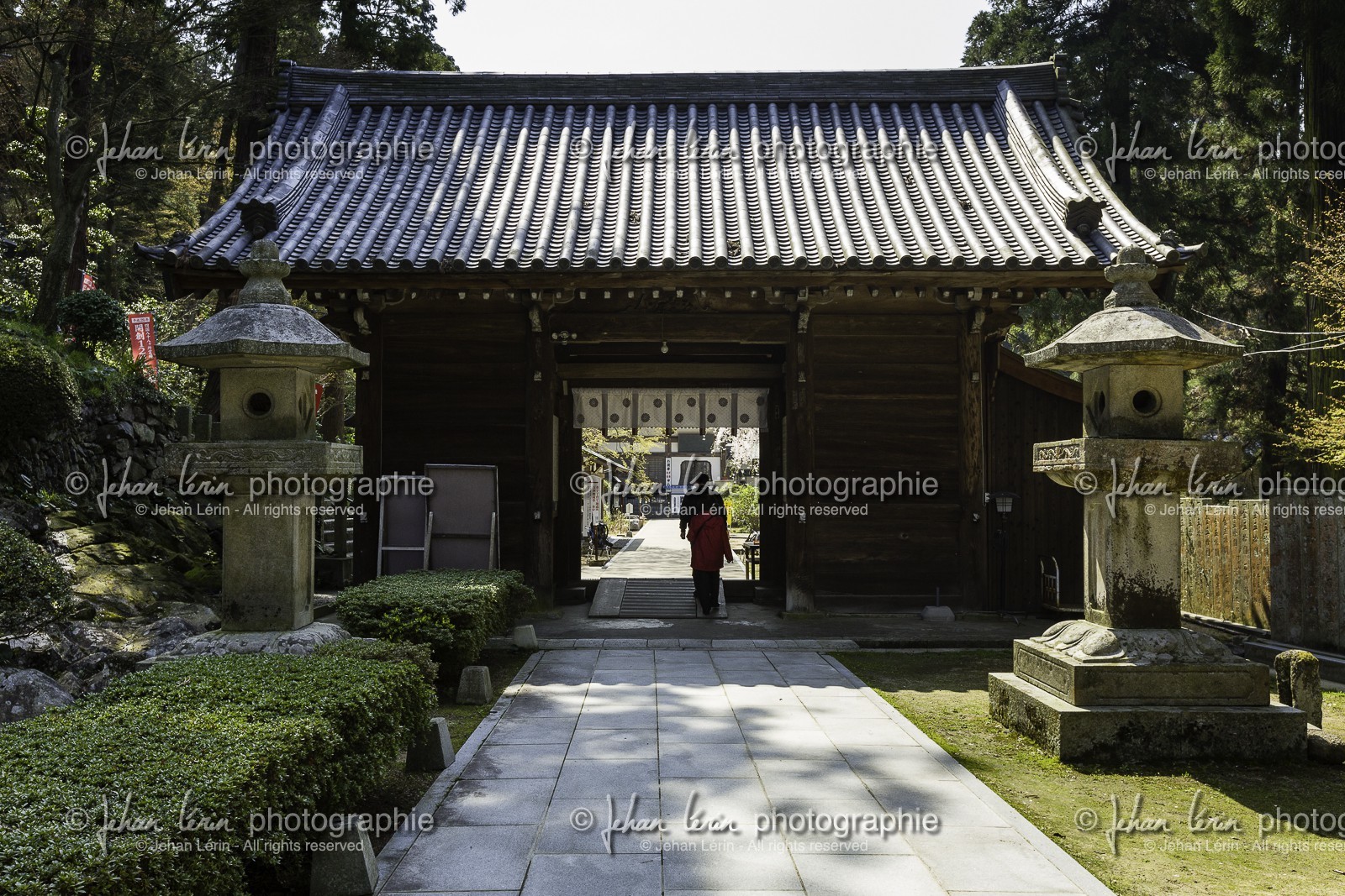 shiromineji_temple-81_shikoku_japon_09-04_2014-1063.jpg