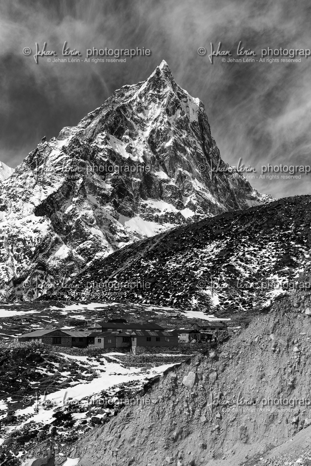 nepal_rolwaling-and-khumbu-area_dughla_way-to-lobuche_19-02-2013-36951.jpg