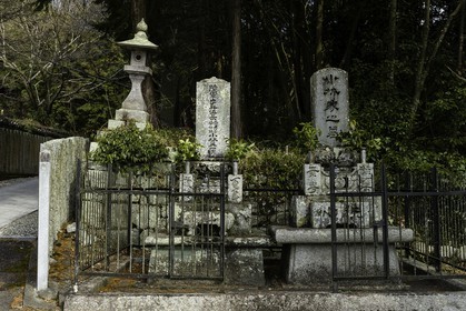 kumadaniji_temple-8_shikoku_japon_06-03_2014-1845.jpg