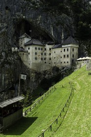 chateau-de-predjama_slovenie_25-07-2014-1338.jpg