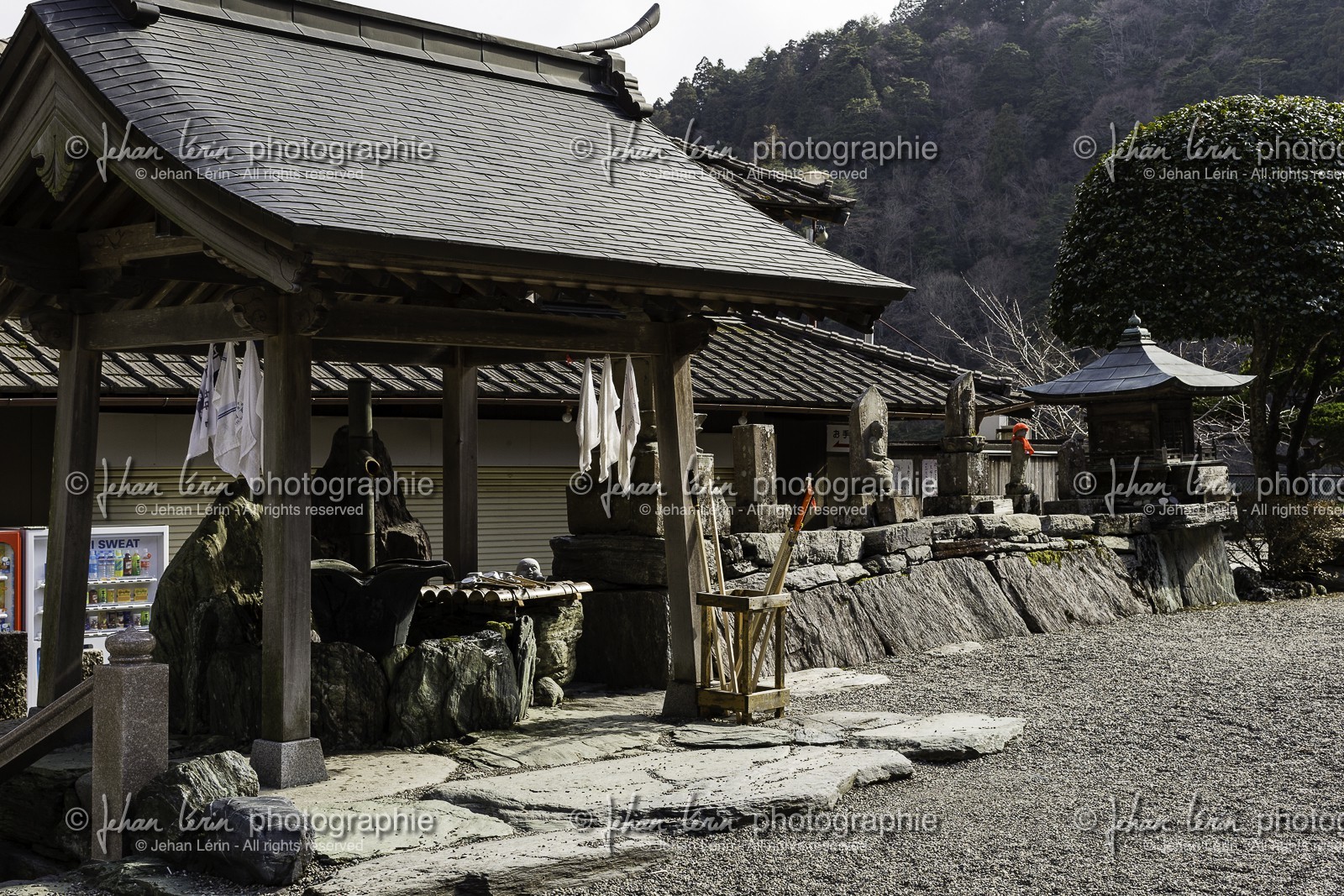 shosanji_temple-12_shikoku_japon_07-03_2014-2045.jpg