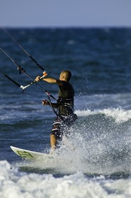 kitesurf_sidi-saler_10-08-2011-0165.jpg