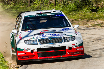 rally-de-corse-07-04-2006-0006.jpg
