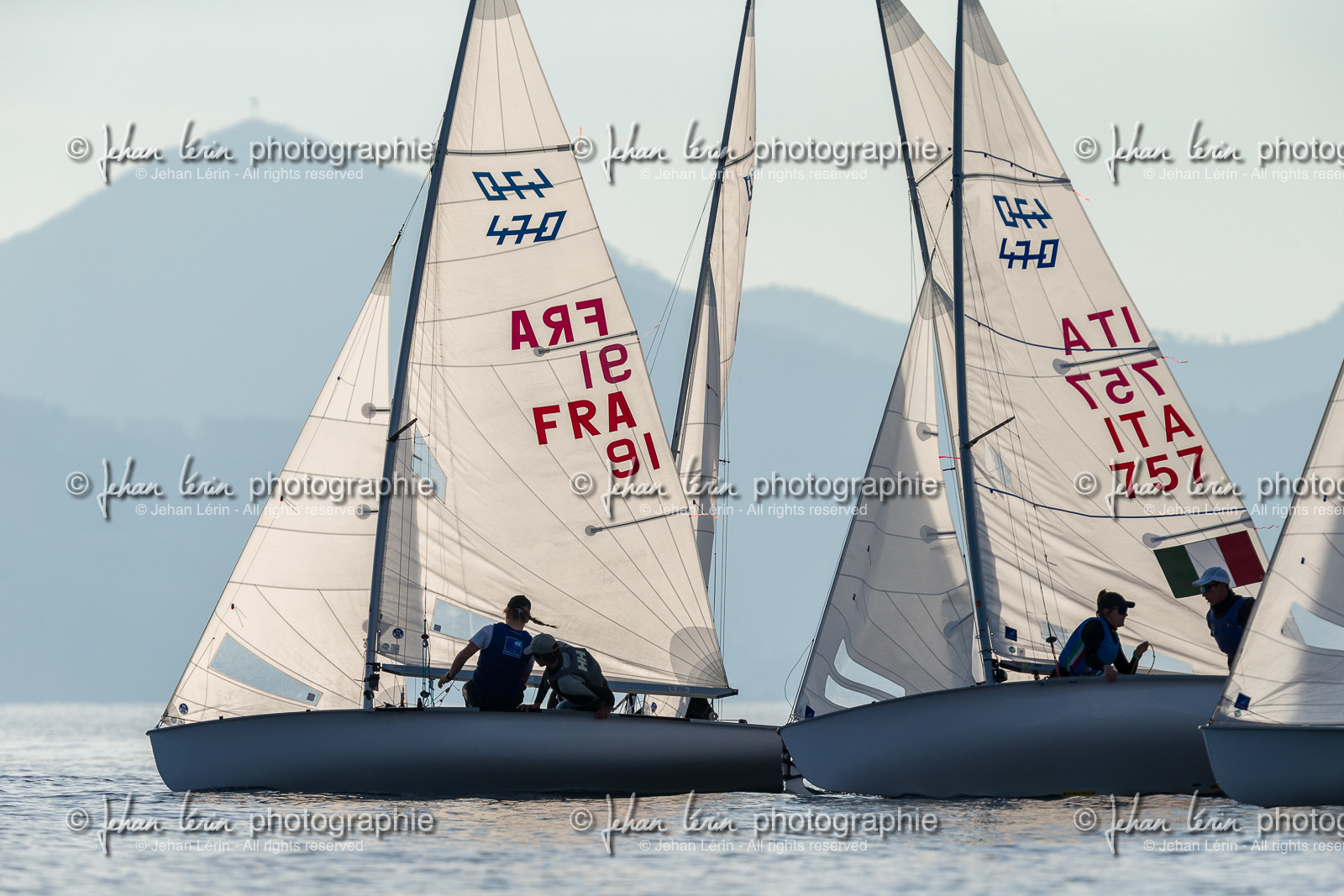 Entrainement Équipe de France 470 et tandem italien au Yacht Club de Cannes