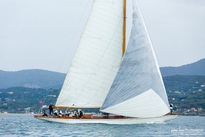 Les Dames de St Tropez