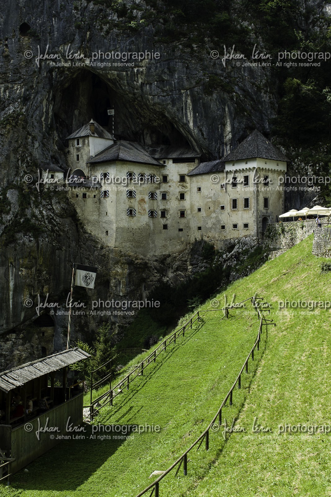 chateau-de-predjama_slovenie_25-07-2014-1338.jpg