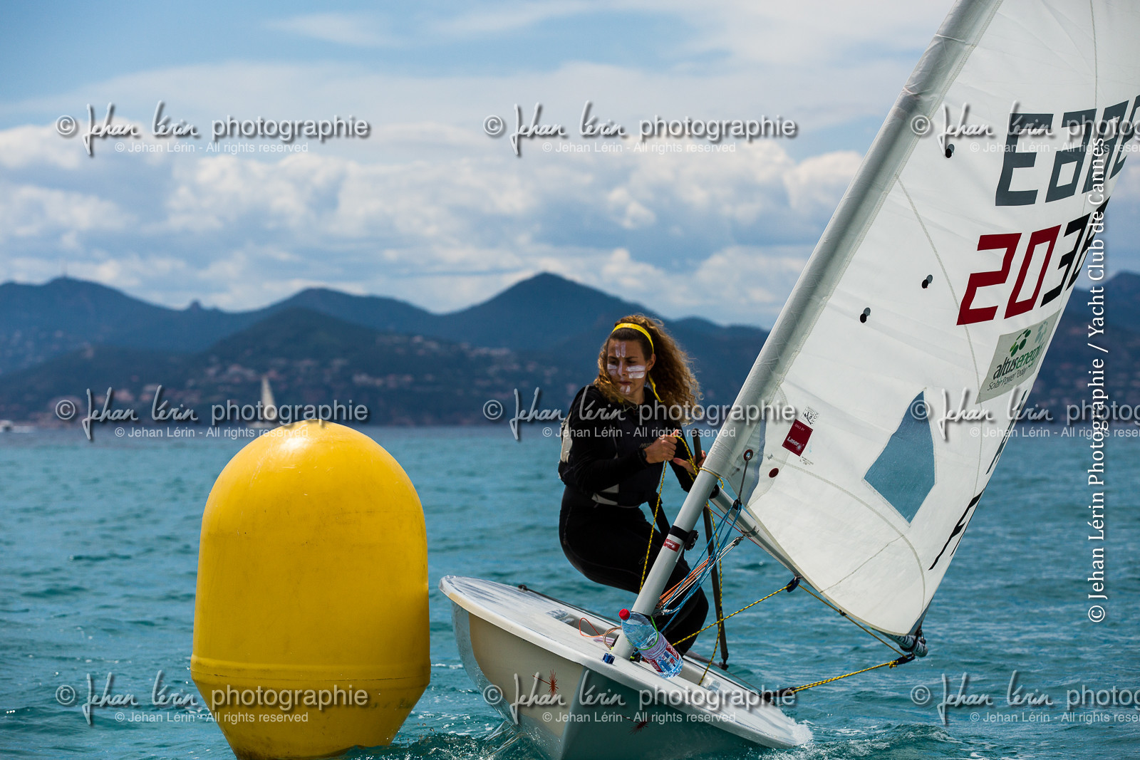 entrainement-laser-radial_louise-cervera_matisse-pacaud_ycc_cannes_jl_5d3_02-06-2016-0122.jpg