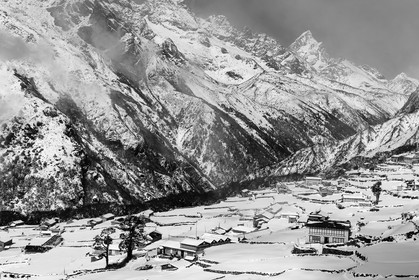 nepal_rolwaling-and-khumbu-area_phortse_17-02-2013-36858.jpg