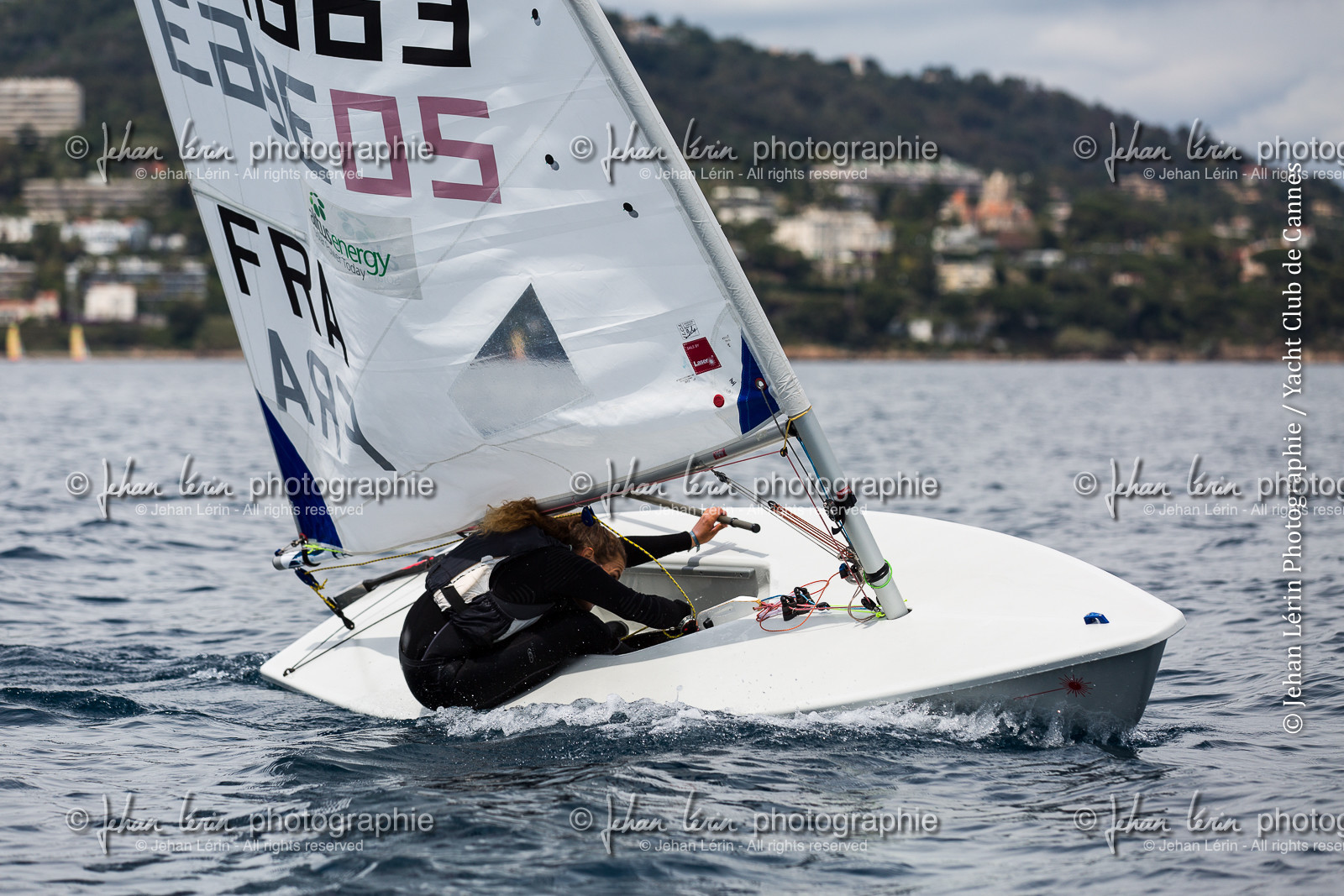 entrainement-laser-radial_louise-cervera_matisse-pacaud_ycc_cannes_jl_5d3_02-06-2016-0387.jpg