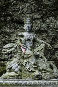 shosanji_temple-12_shikoku_japon_07-03_2014-1987.jpg