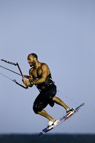 kitesurf_sidi-saler_10-08-2011-0040.jpg