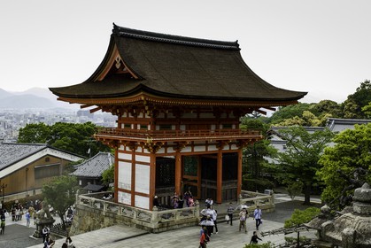 kiyomizu-temple_kyoto_japon_jl_1dx_09-05-2014-6674.jpg