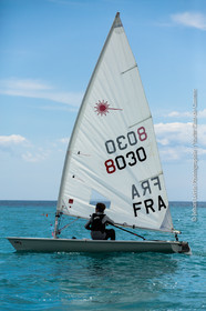 entrainement-laser-radial_louise-cervera_matisse-pacaud_ycc_cannes_jl_5d3_02-06-2016-0247.jpg