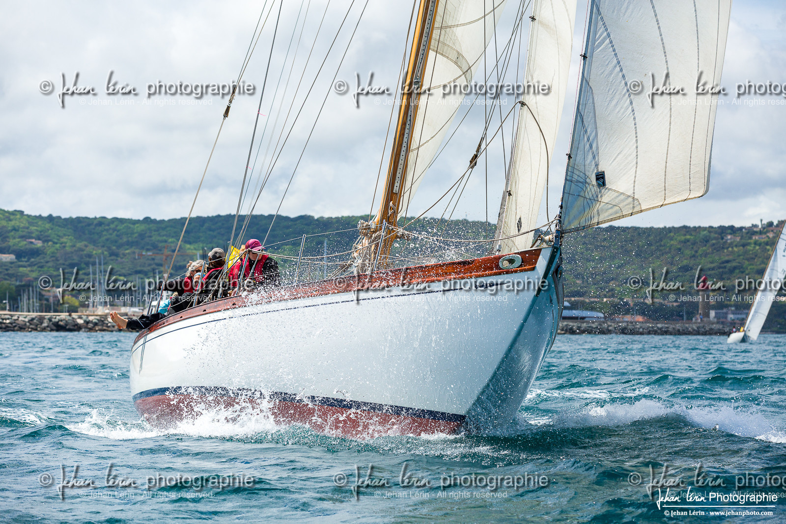 Les Dames de St Tropez