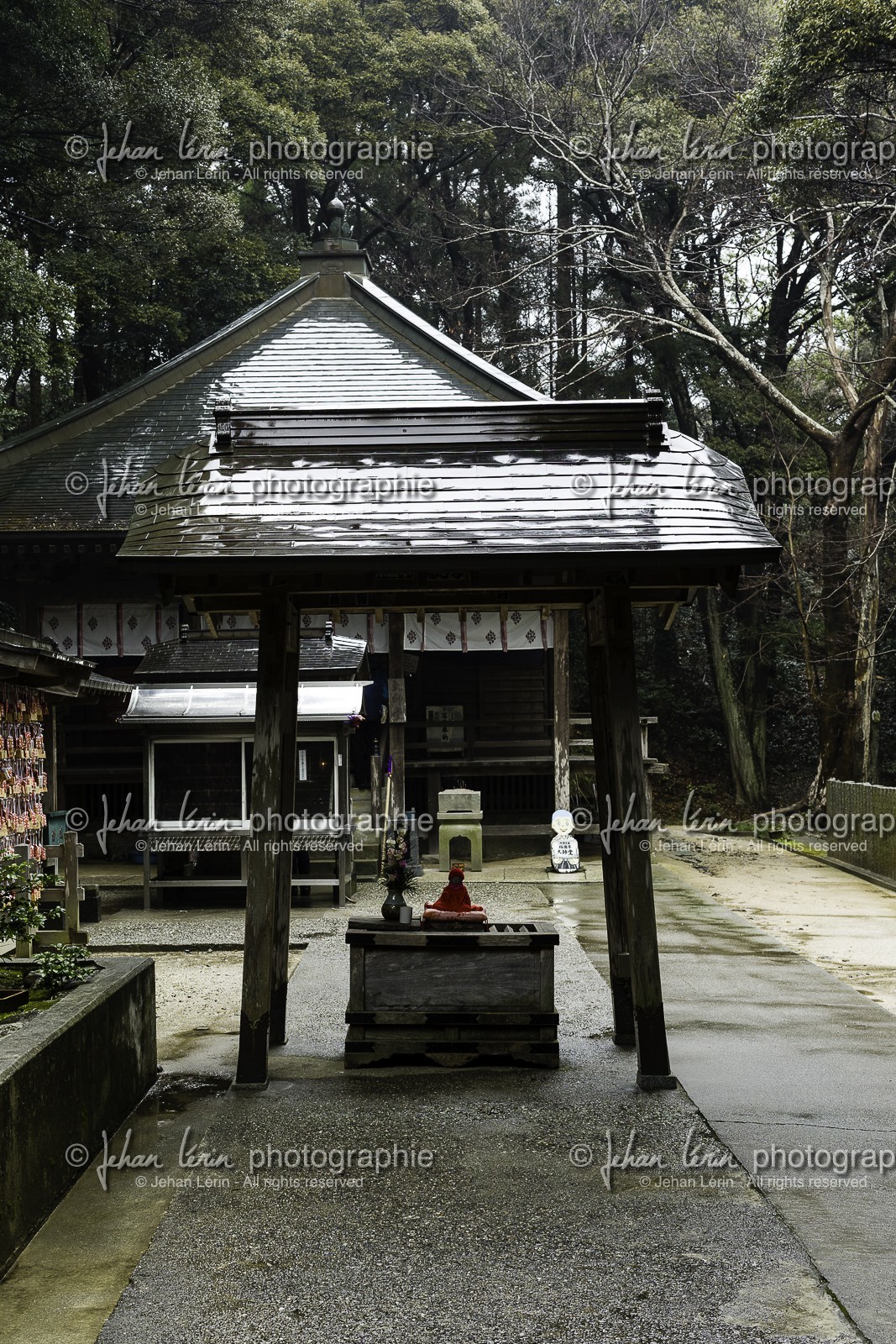 gokurakuji_temple-2_shikoku_japon_05-03_2014-1710.jpg
