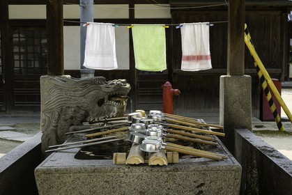 yakuriji_temple-85_shikoku_japon_10-04_2014-4588.jpg