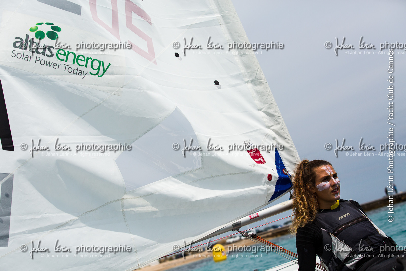 entrainement-laser-radial_louise-cervera_matisse-pacaud_ycc_cannes_jl_5d3_02-06-2016-0231.jpg