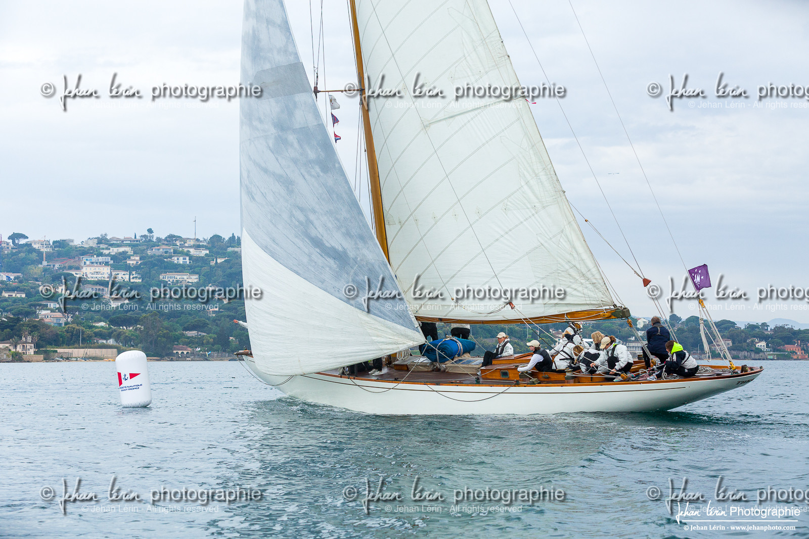 Les Dames de St Tropez