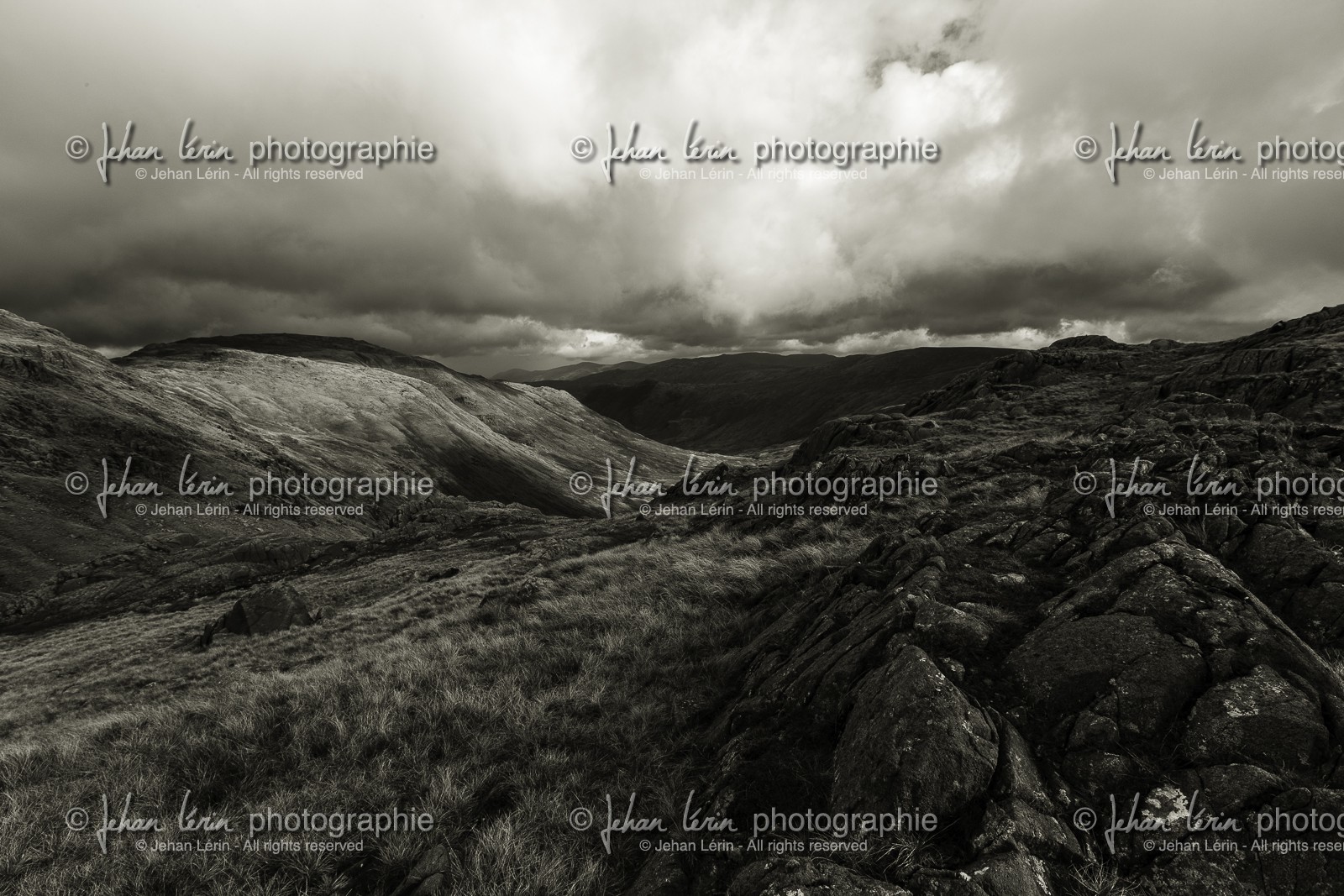 ambleside_lake-district-national-park_uk_oct-2012-2425-2.jpg
