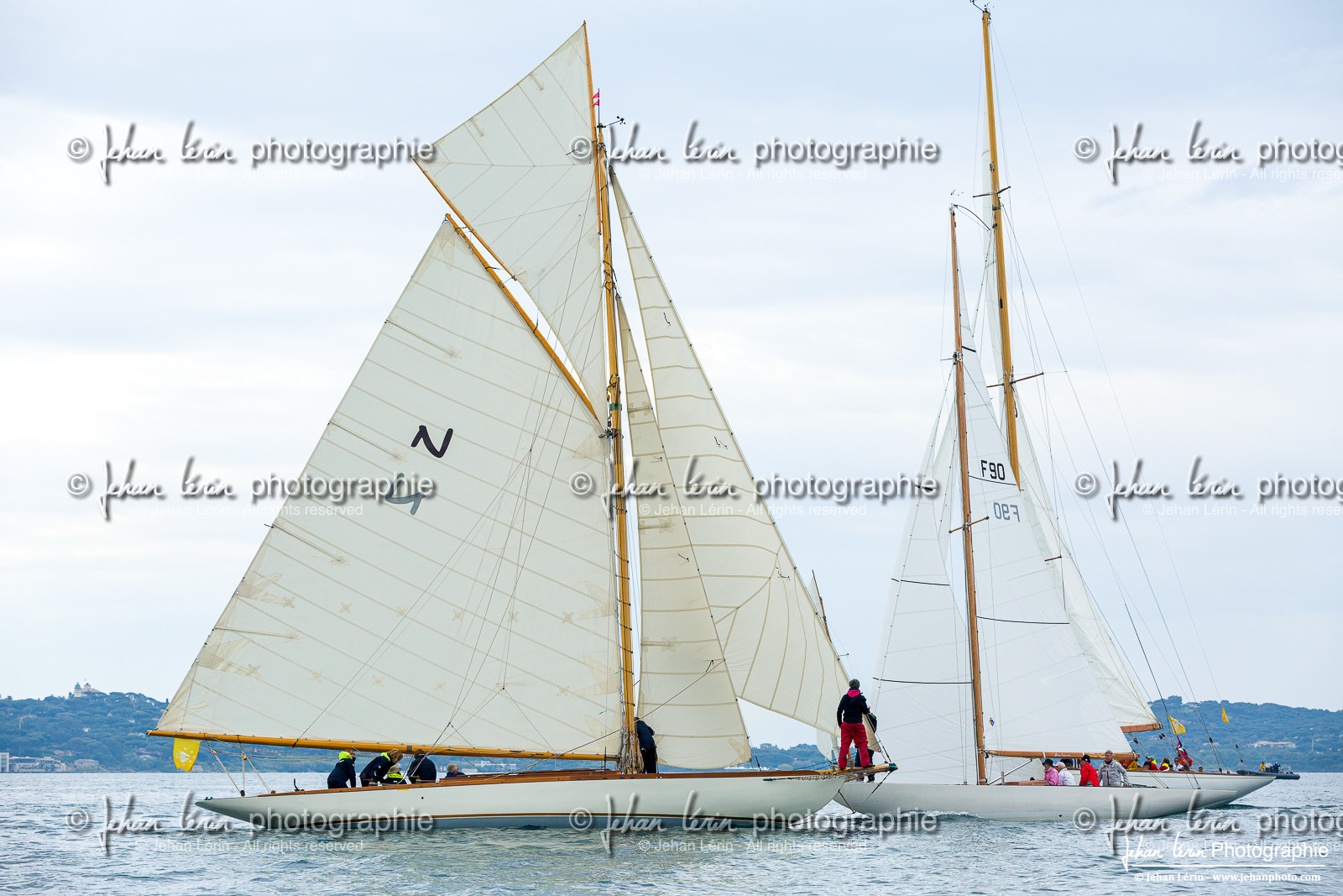 Les Dames de St Tropez