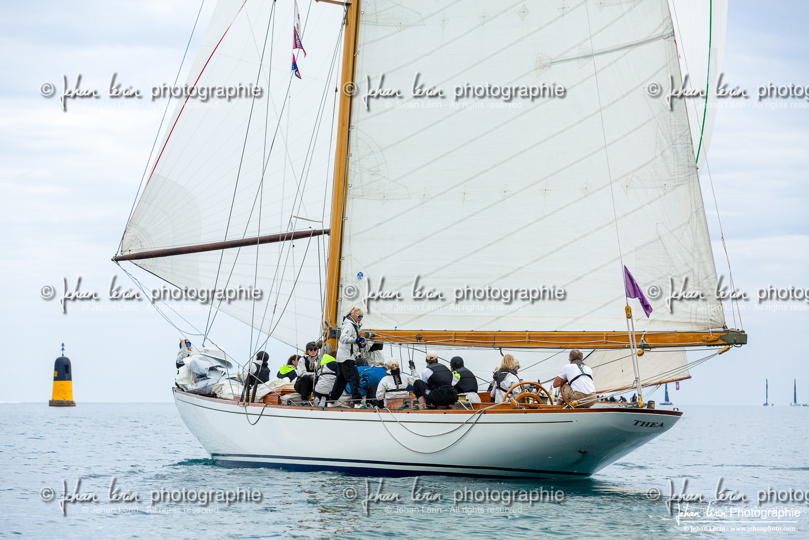 Les Dames de St Tropez