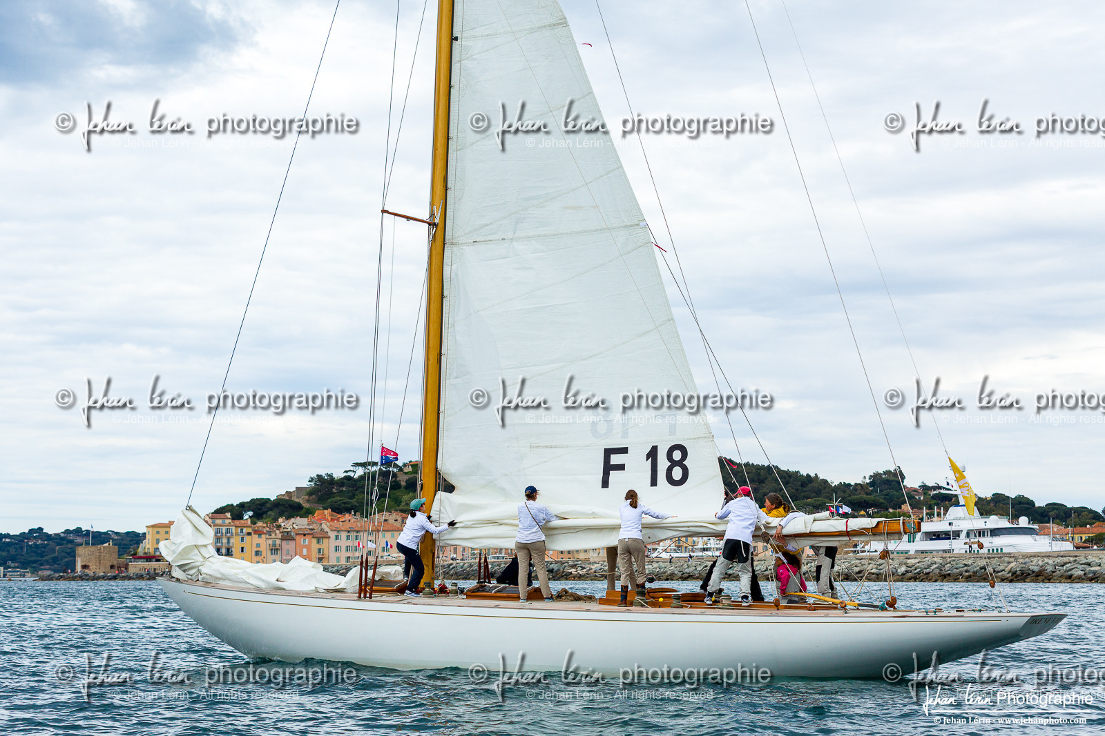 Les Dames de St Tropez