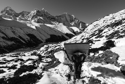 nepal_rolwaling-and-khumbu-area_way-pheriche-to-orsho_22-02-2013-37122.jpg