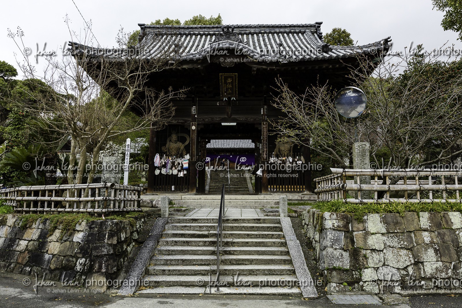 jodoji_temple-49_shikoku_japon_30-03_2014-0774.jpg