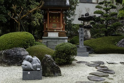 gokurakuji_temple-2_shikoku_japon_05-03_2014-1666.jpg