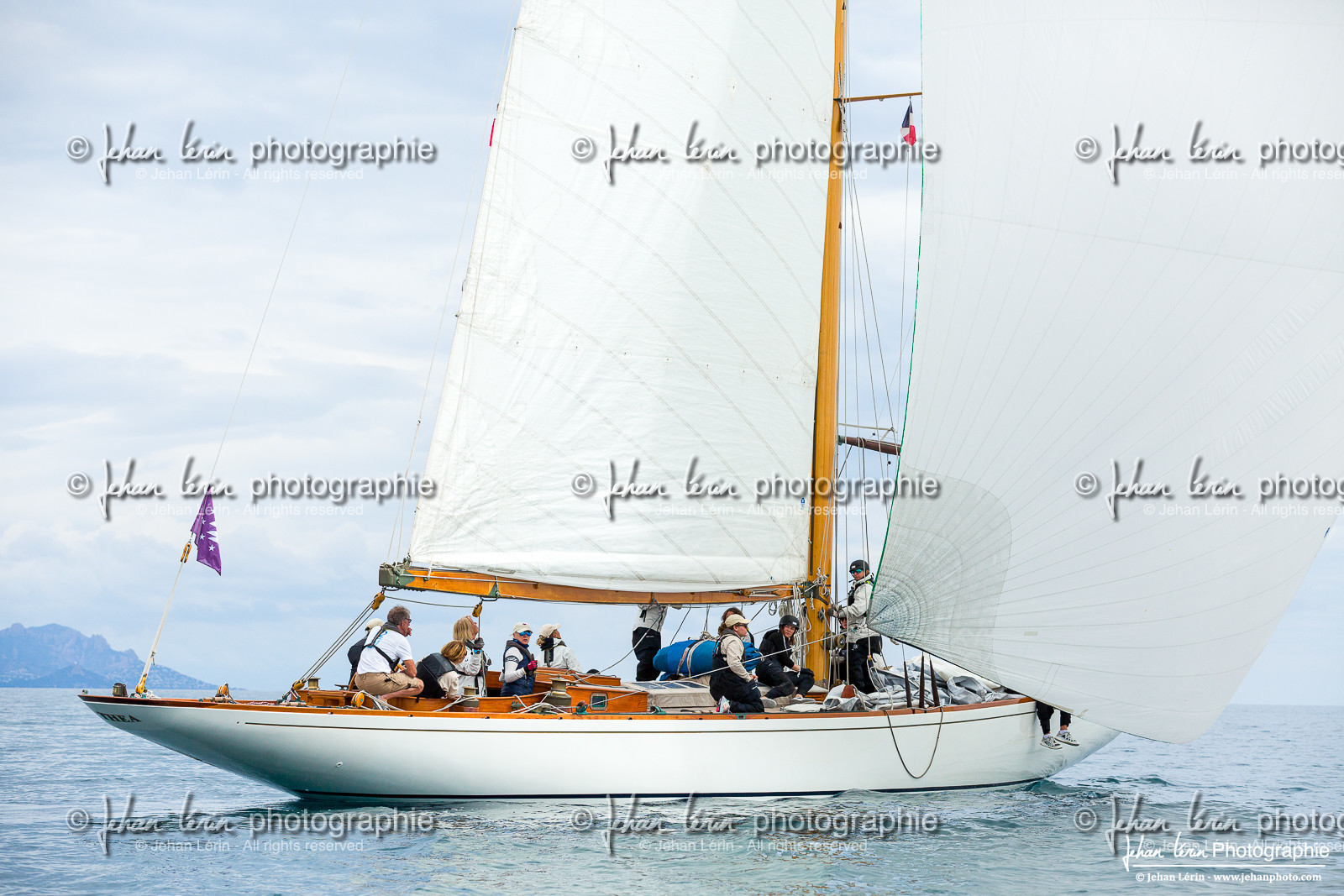 Les Dames de St Tropez