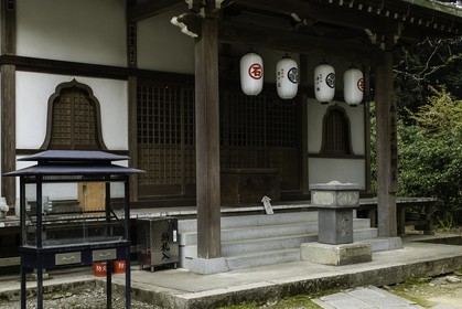 maegamiji_temple-64_shikoku_japon_02-04_2014-3738.jpg