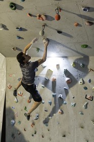 el-bunker_i-open-de-escalada_valencia_01-06-2012-5253.jpg