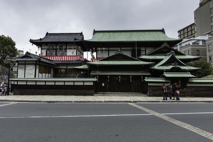 dogo-onsen_matsuyama-city_shikoku_japon_30-03_2014-0825.jpg