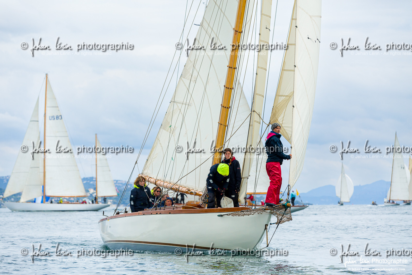 Les Dames de St Tropez