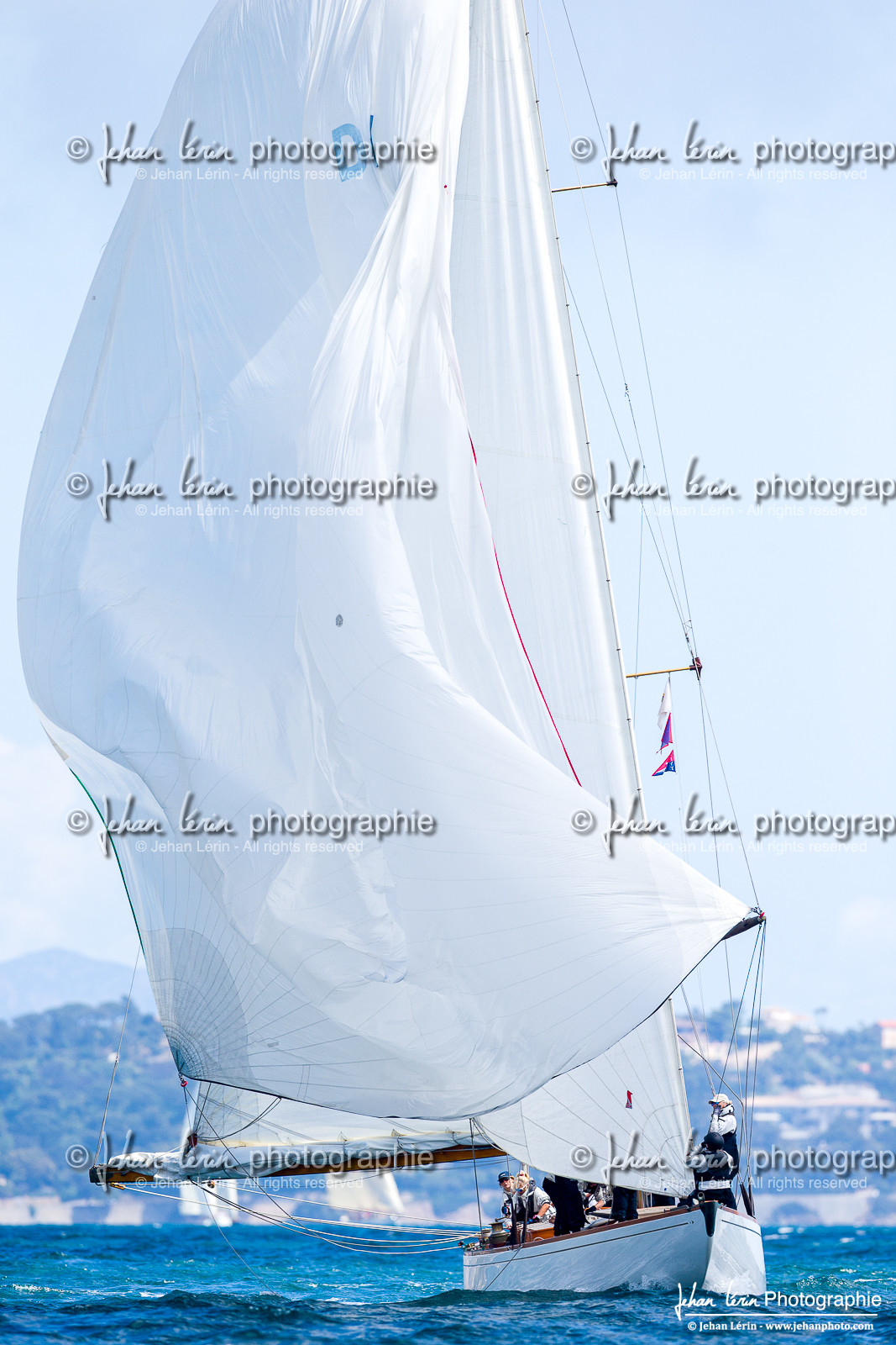 Les Dames de St Tropez