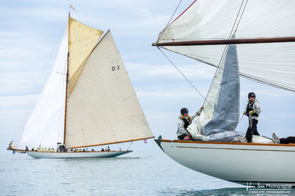 Les Dames de St Tropez