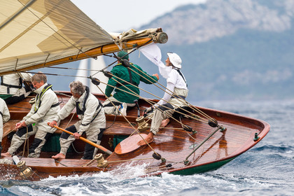 La Porquerolle's Classic - Classic Boat