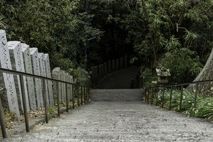 kirihataji_temple-10_shikoku_japon_06-03_2014-1935.jpg