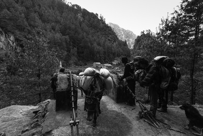 nepal_rolwaling-and-khumbu-area_way-to-phakding_24-02-2013-37215.jpg