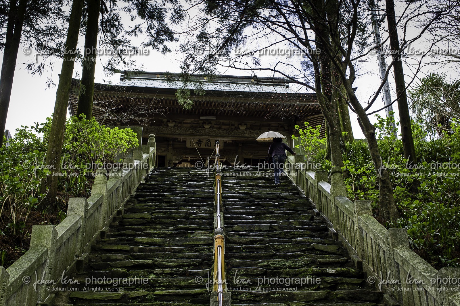 sankakuji_temple-65_shikoku_japon_04-04_2014-3785.jpg