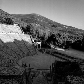 greece_epidaure_oct-2007-94.jpg